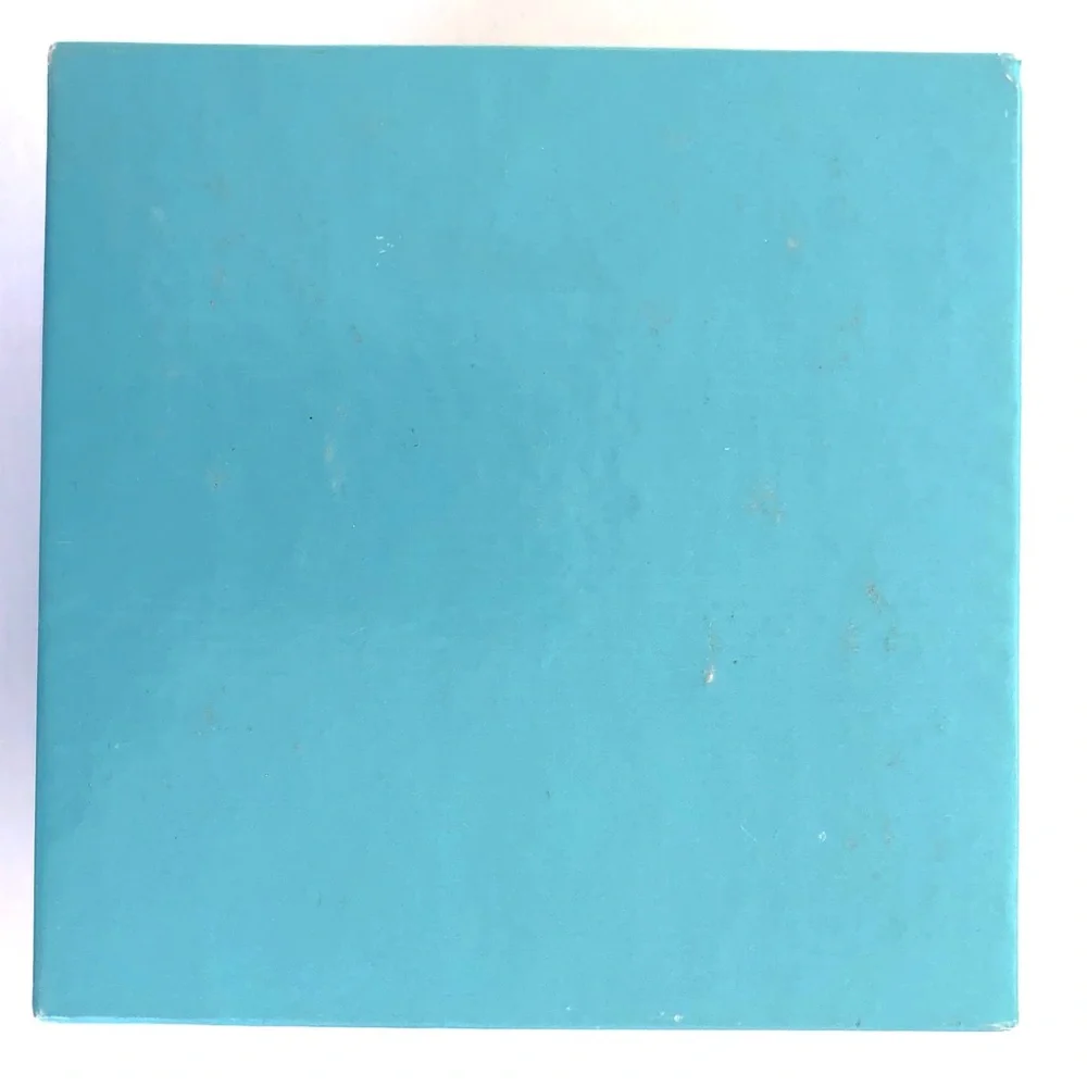 Tiffany & Co. blue gift box